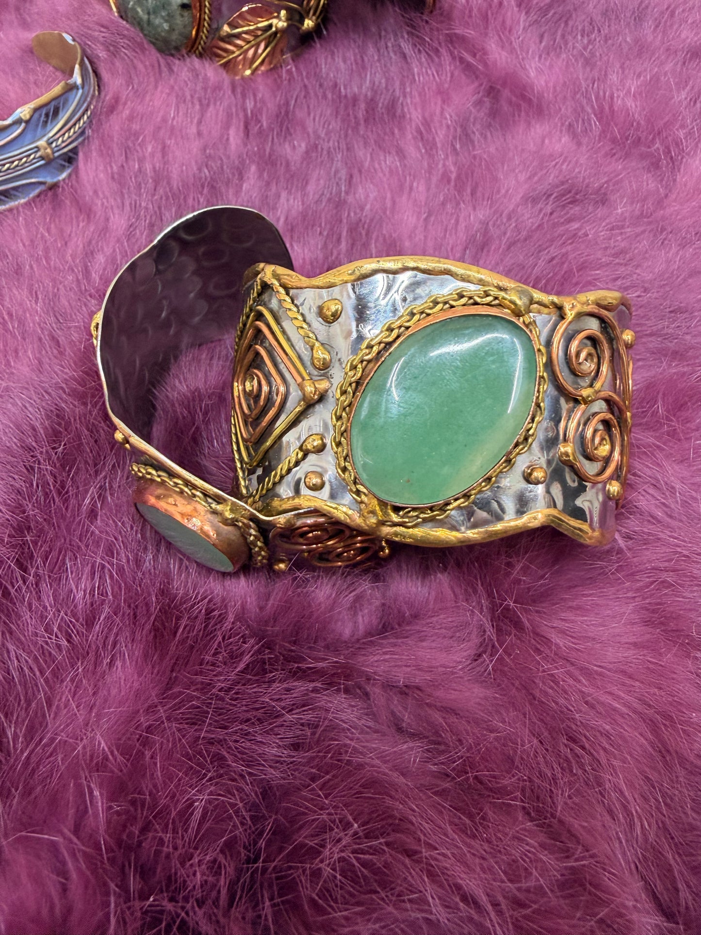 Stone In-laid Mixed Metal Cuff